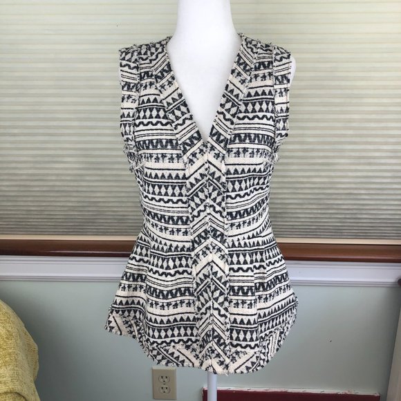 Banana Republic Tops - Banana Republic Boho Aztec Print Southwestern Sleeveless Top/Vest Festival
